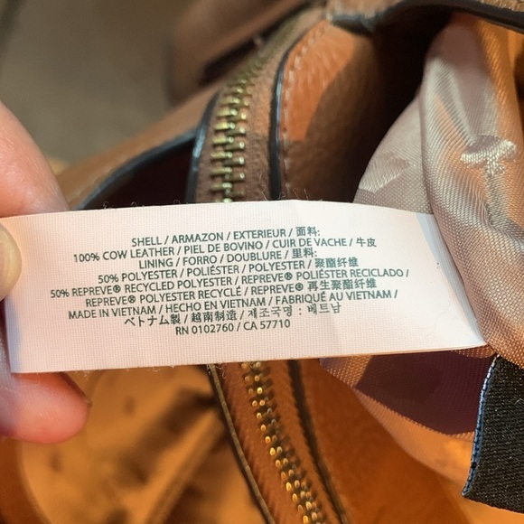 Gently Loved Leather Shoulder Bag by Kate Spade - Picture 11 of 16